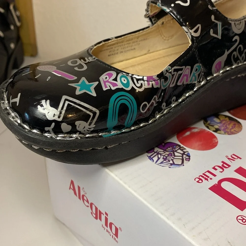 Alegria Rock Star Black Kids Dress Shoes with Patent Leather Finish Size 2